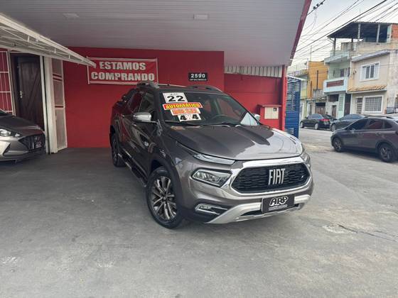FIAT TORO 2.0 16V TURBO DIESEL RANCH 4WD AT9 FIAT TORO 2.0 16V TURBO DIESEL RANCH 4WD AT9